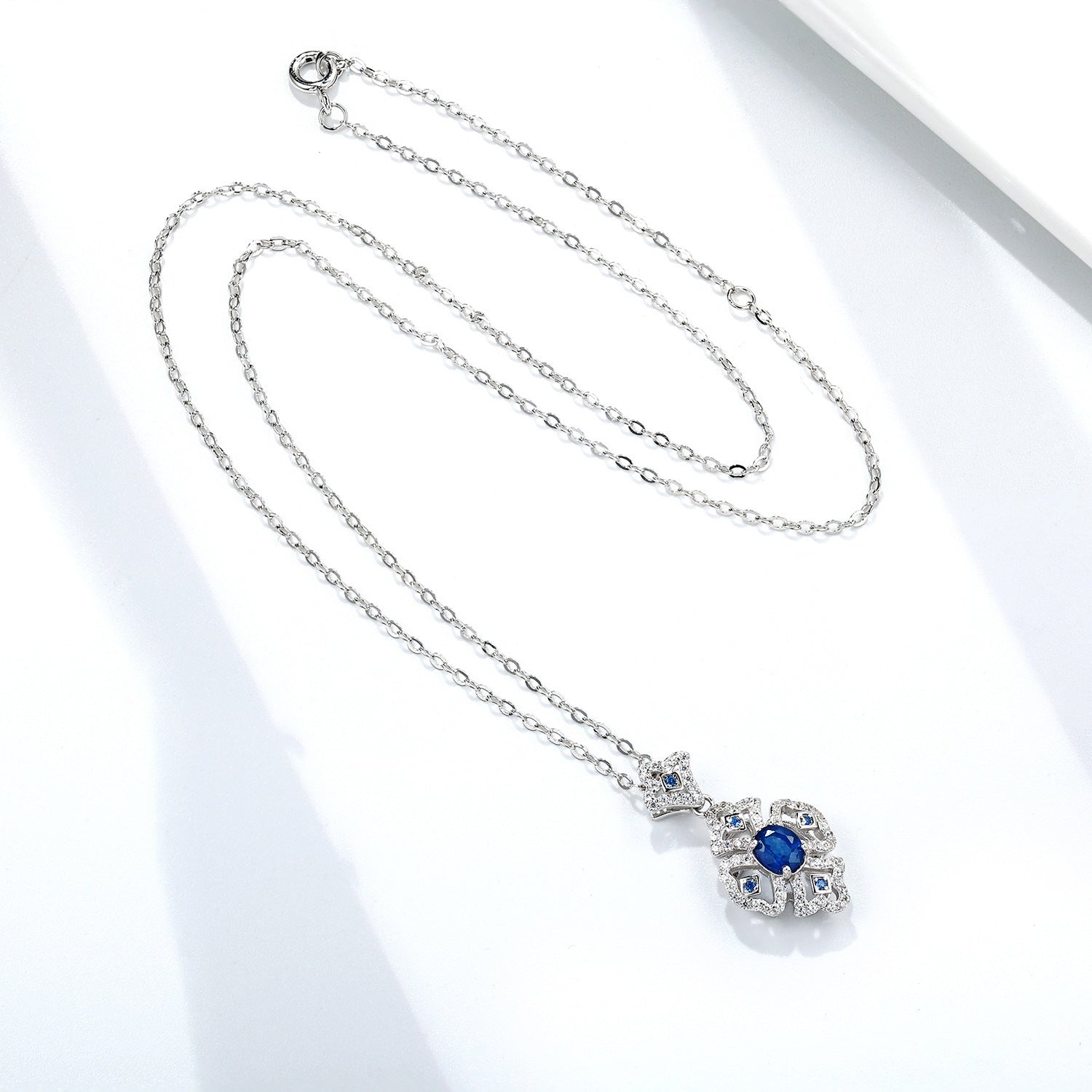 S925 Silver Retro Mönster Halsband